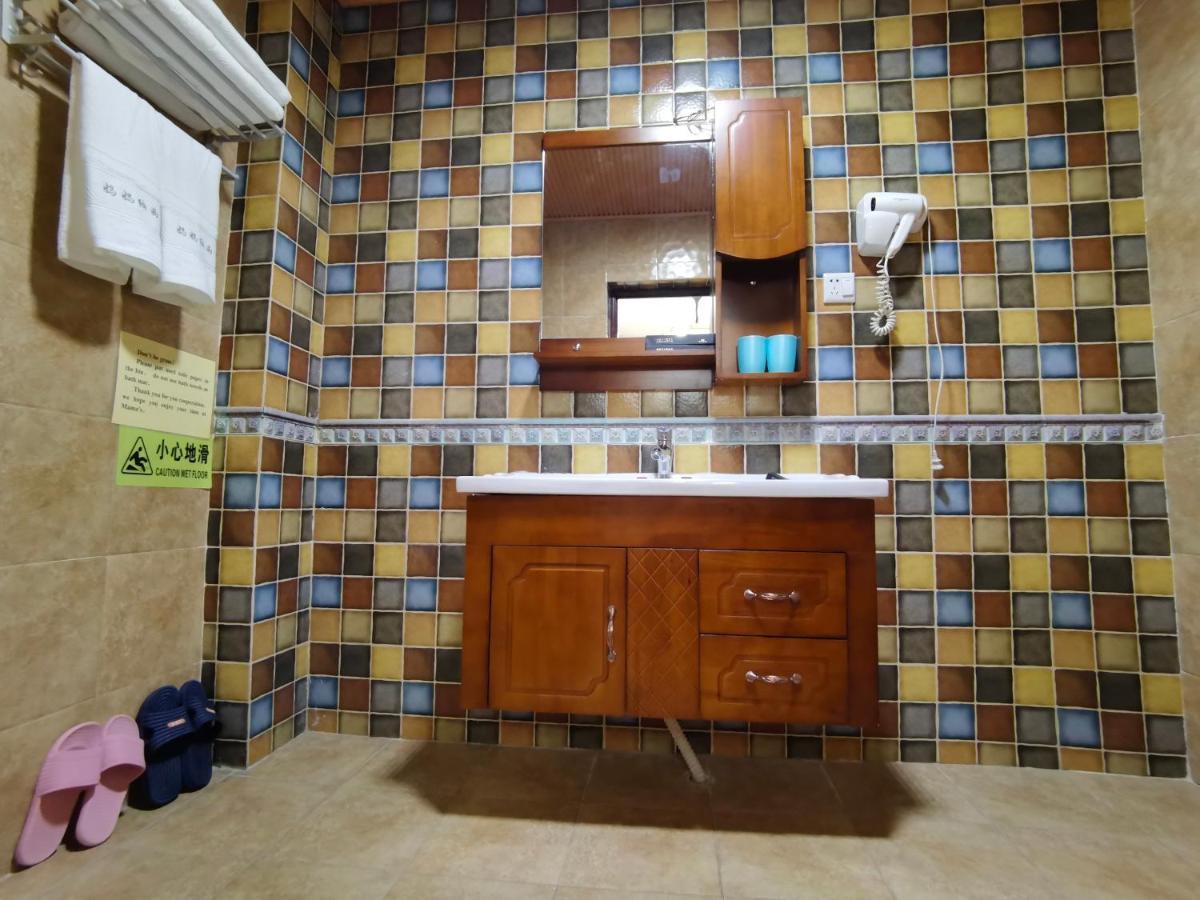 Mama Naxi Guesthouse Lijiang  Exterior foto