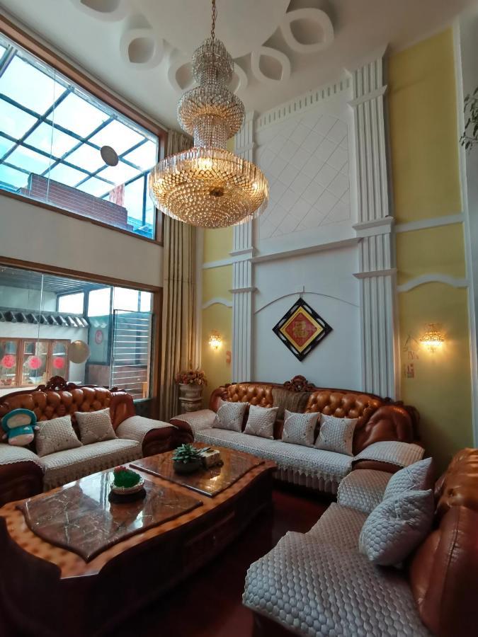 Mama Naxi Guesthouse Lijiang  Exterior foto